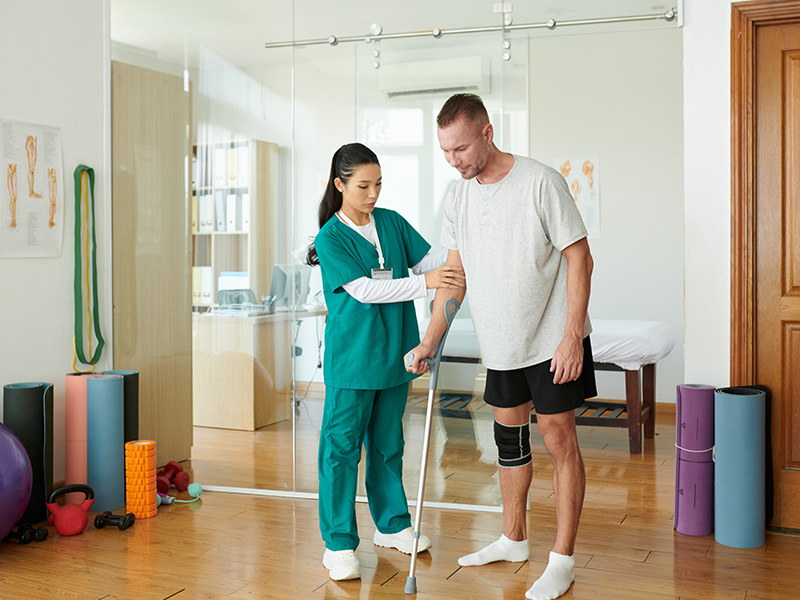 A physiotherapy session